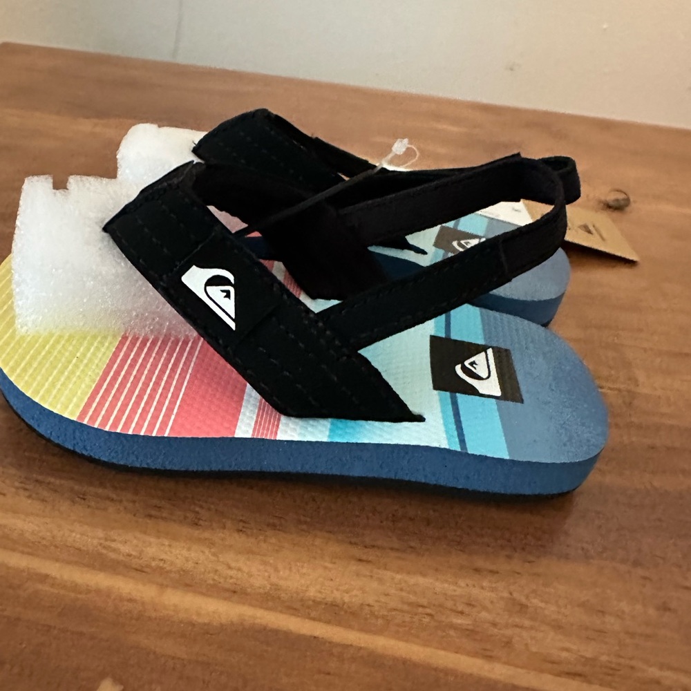Quiksilver Kids' Black Strap Sandals with Blue and Multicolor Sole